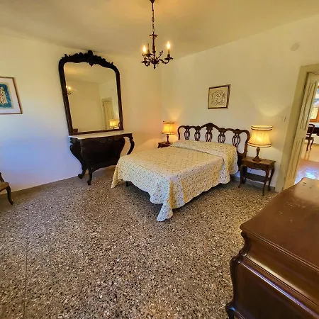 Apartment Casa Clementina Filetto (Massa and Carrara)