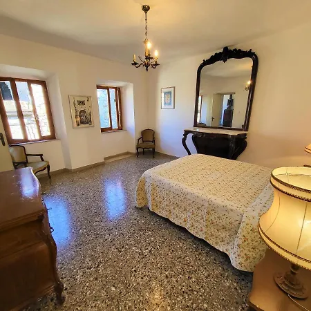 Casa Clementina *